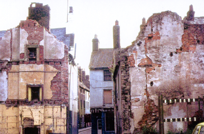 Slum clearance in Roper Street 